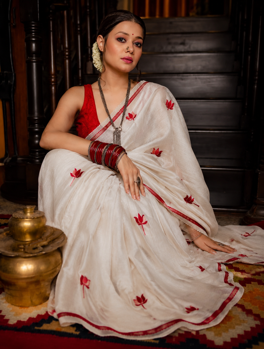 Women's Linen Printed Saree With Unstitched Blouse 5.5Mtr  (White)