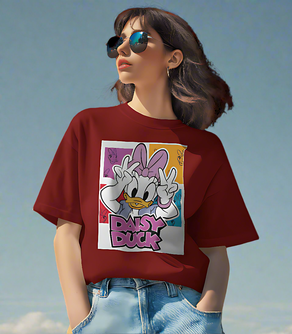 SCUBAAA Women's Daisy Duck: Pop Art Vibes Oversized T-Shirt