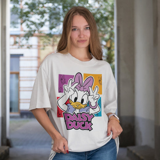 SCUBAAA Women's Daisy Duck: Pop Art Vibes Oversized T-Shirt