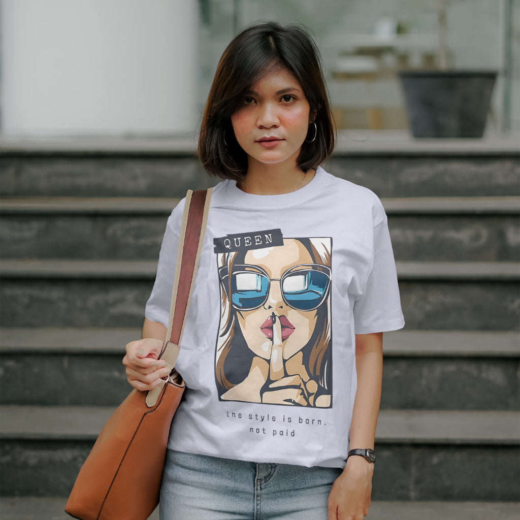 SCUBAAA Women's Queen of Style & Confidence Oversized T-Shirt