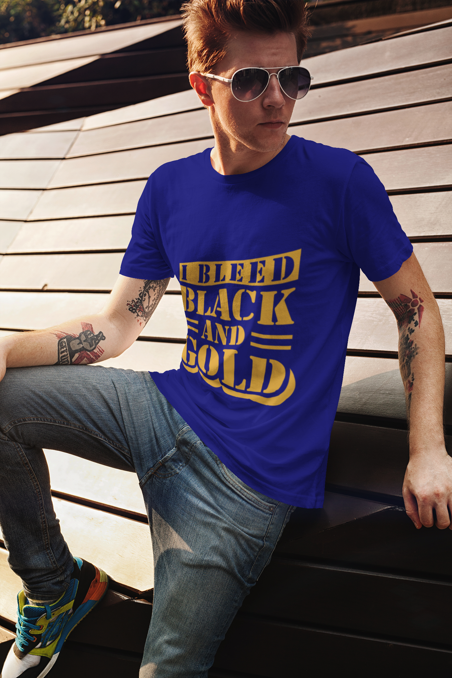 SCUBAAA Men's Black&Gold Round Neck Classic T-Shirt